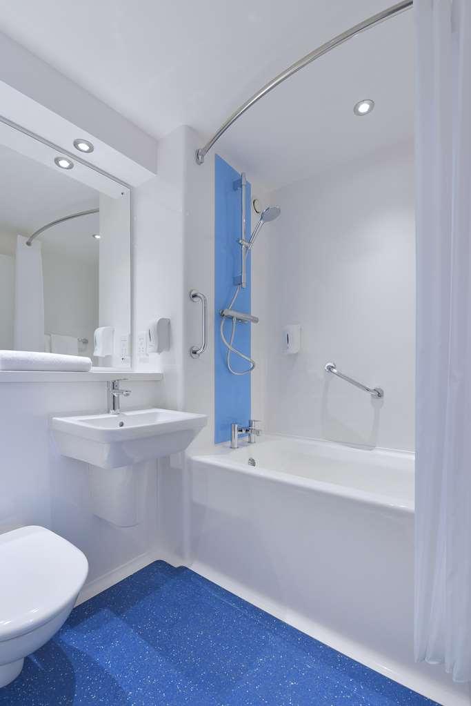 Travelodge London Wimbledon Morden Morden  Pokój zdjęcie